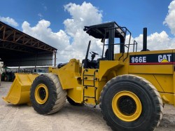 payloader-caterpillar-966e-5646-9 jfif